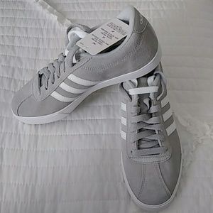 SOLD!!!!NWB Adidas Neo